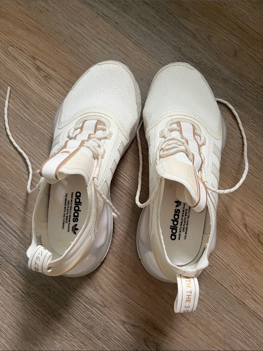 adidas Women’s Cream/Beige Athletic Sneakers